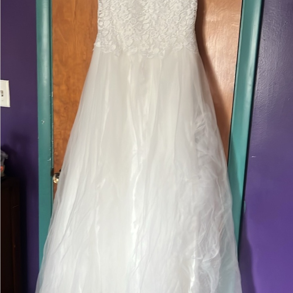 Classic White Lace Bodice Wedding Dress